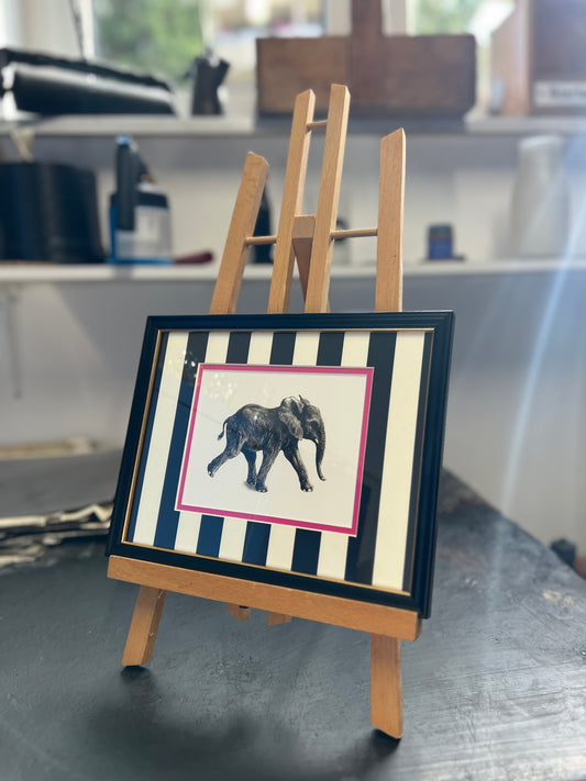 Rähmchen // Elefant // Doppelpassepartout Schwarz & Pink